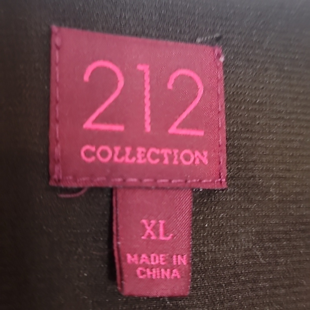 212 Collection Women's Floral Short Sleeve Stretch Blouse - Picture 5 of 7